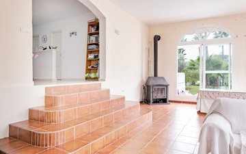 Property slide 16