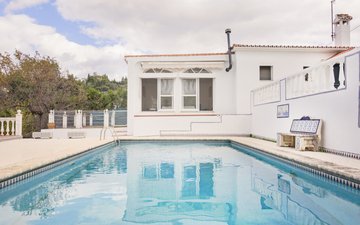 Property slide 18
