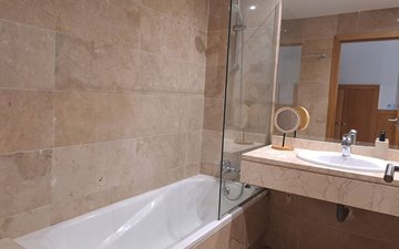 Property slide 20