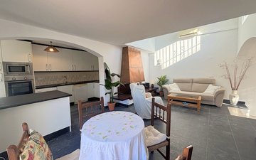 Property slide 15