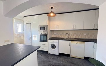 Property slide 17