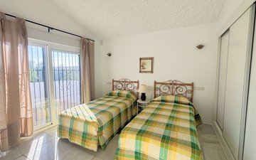 Property slide 35
