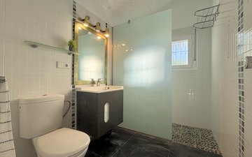 Property slide 39