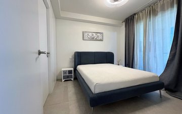 Property slide 22