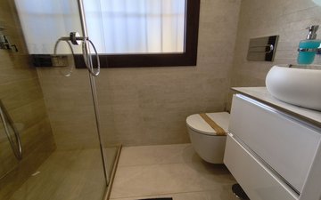 Property slide 25