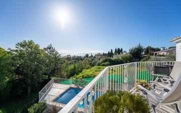 Property slide 18