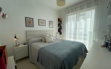 Property slide 16