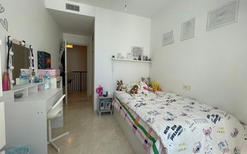 Property slide 19