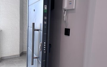Property slide 20