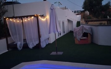 Property slide 20