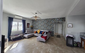 Property slide 4