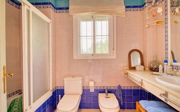 Property slide 24
