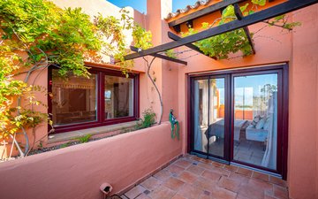 Property slide 21