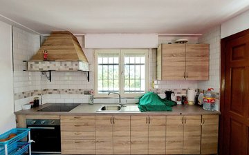 Property slide 51