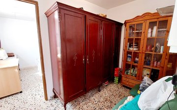 Property slide 57