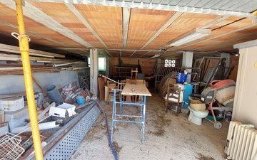 Property slide 62