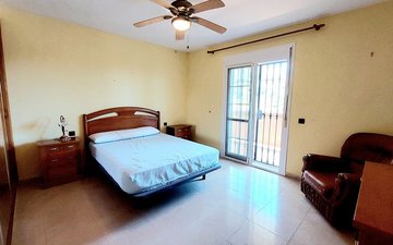 Property slide 73