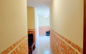 Property slide 80