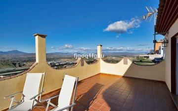Property slide 10