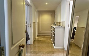 Property slide 22