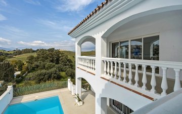 Property slide 19