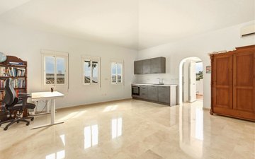Property slide 34