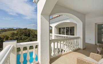 Property slide 39