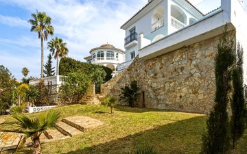 Property slide 41