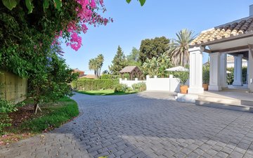 Property slide 52