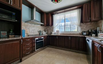 Property slide 14