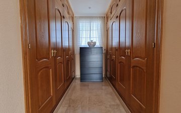 Property slide 20