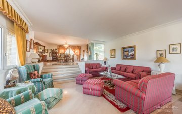 Property slide 10