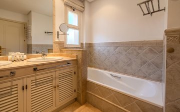 Property slide 17