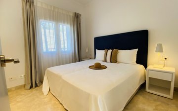 Property slide 17