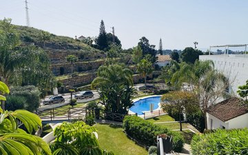 Property slide 19