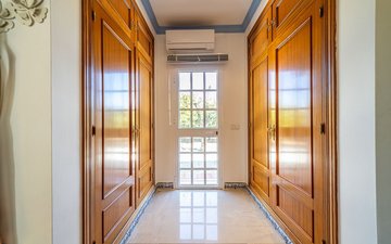 Property slide 44