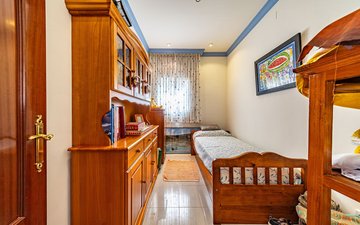 Property slide 46