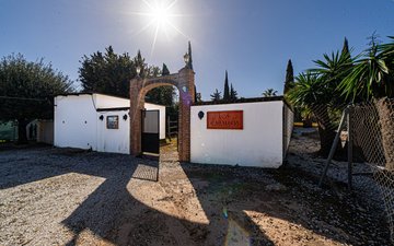 Property slide 60