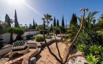 Property slide 61