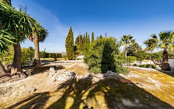 Property slide 63