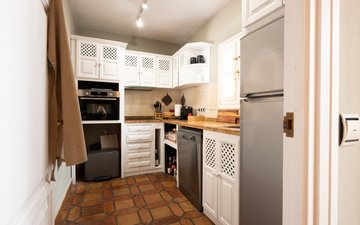 Property slide 30