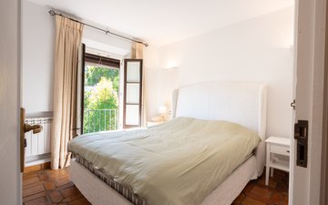Property slide 8