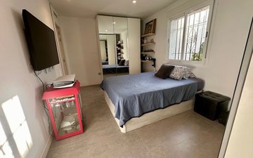 Property slide 23