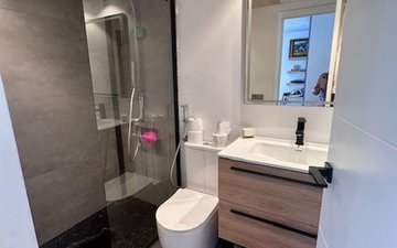 Property slide 25