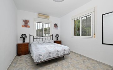 Property slide 8