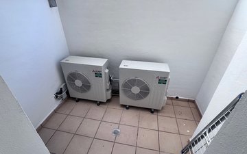 Property slide 32