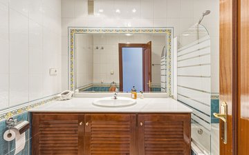 Property slide 20