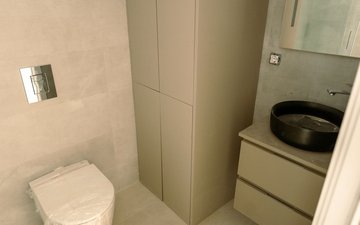 Property slide 20