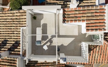 Property slide 40