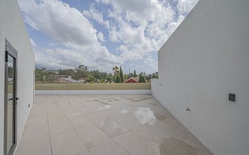 Property slide 21